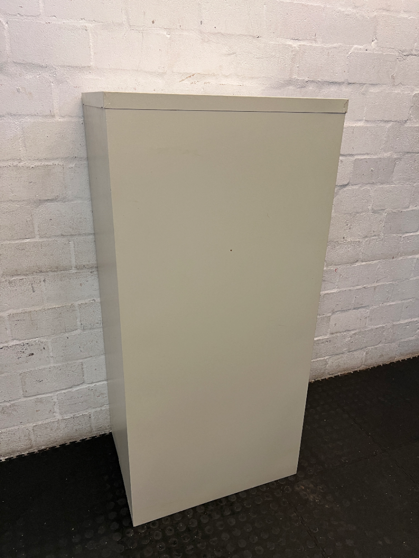 4-Drawer Steel Filing Cabinet - Visible Surface Wear - 2ndhandwarehouse.com