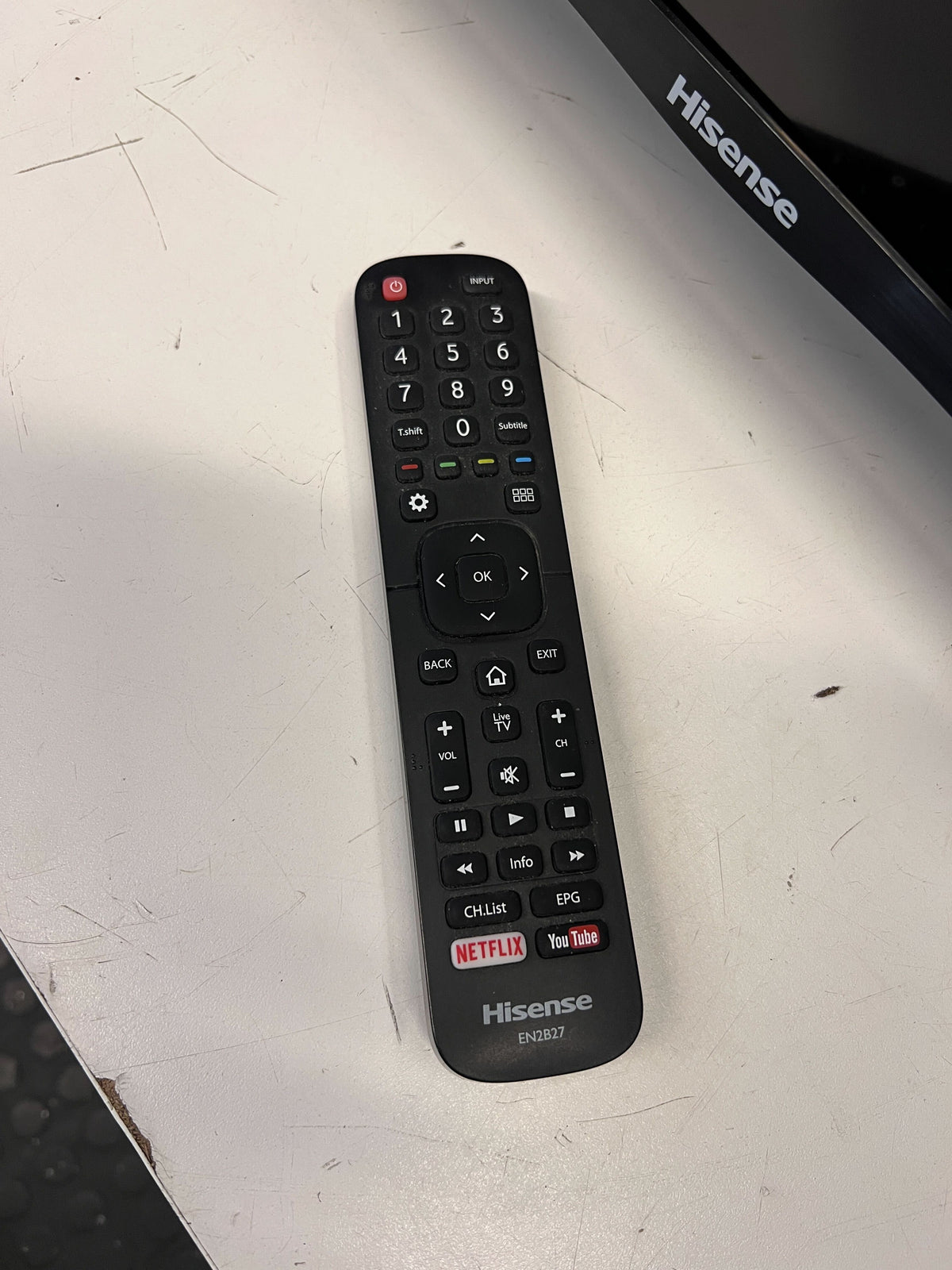 50" Hisense Smart TV with Remote – Excellent Condition