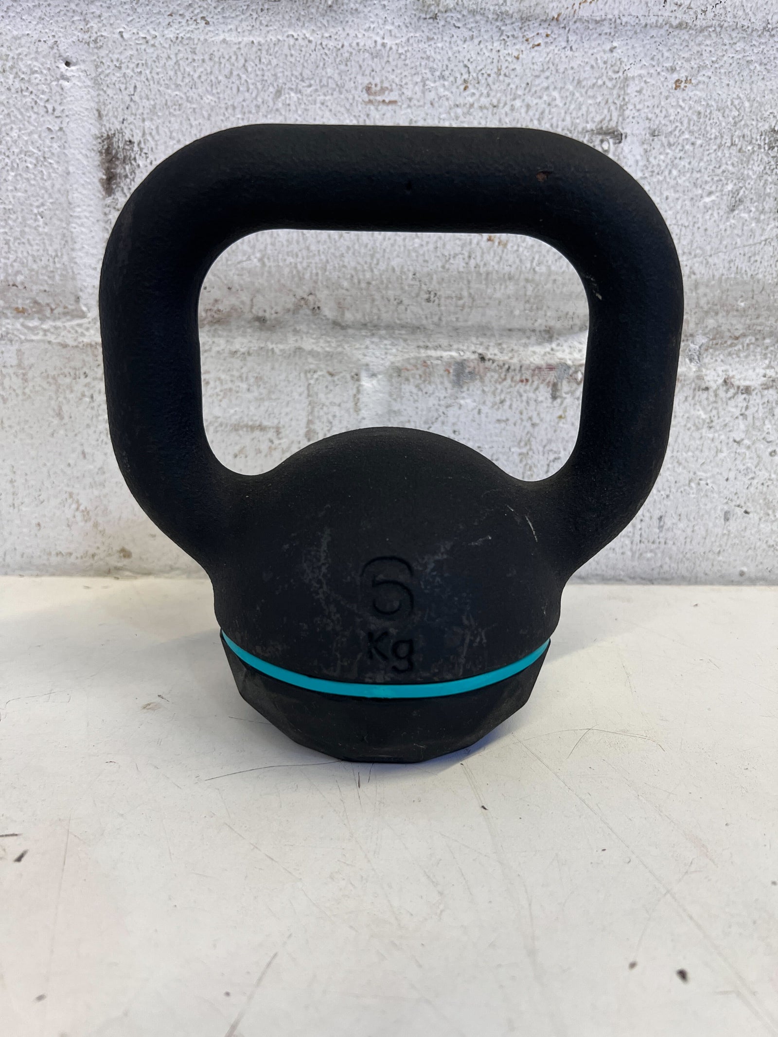 5kg Black Kettlebell - Durable Strength Training Equipment