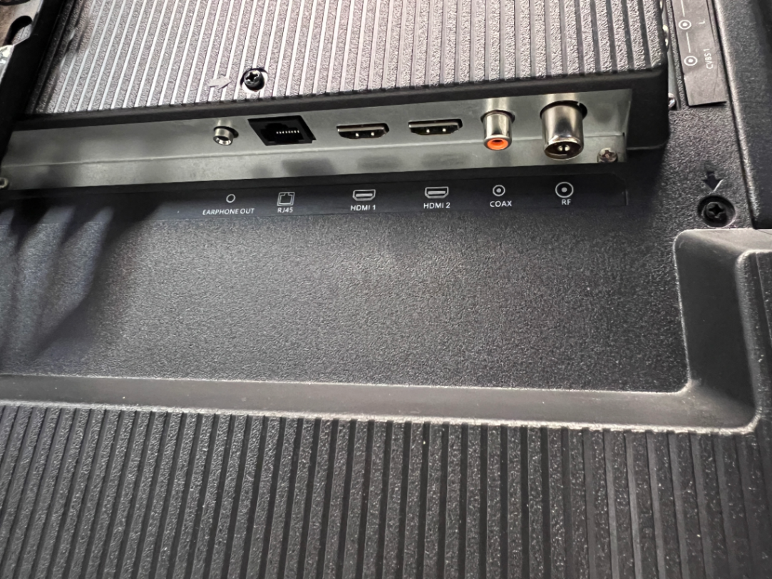 65-Inch Candere Smart TV — Good Working O - 2ndhandwarehouse.com