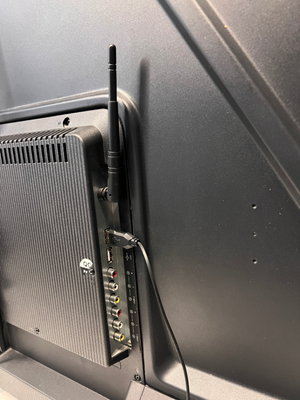 65-Inch Candere Smart TV — Good Working O - 2ndhandwarehouse.com