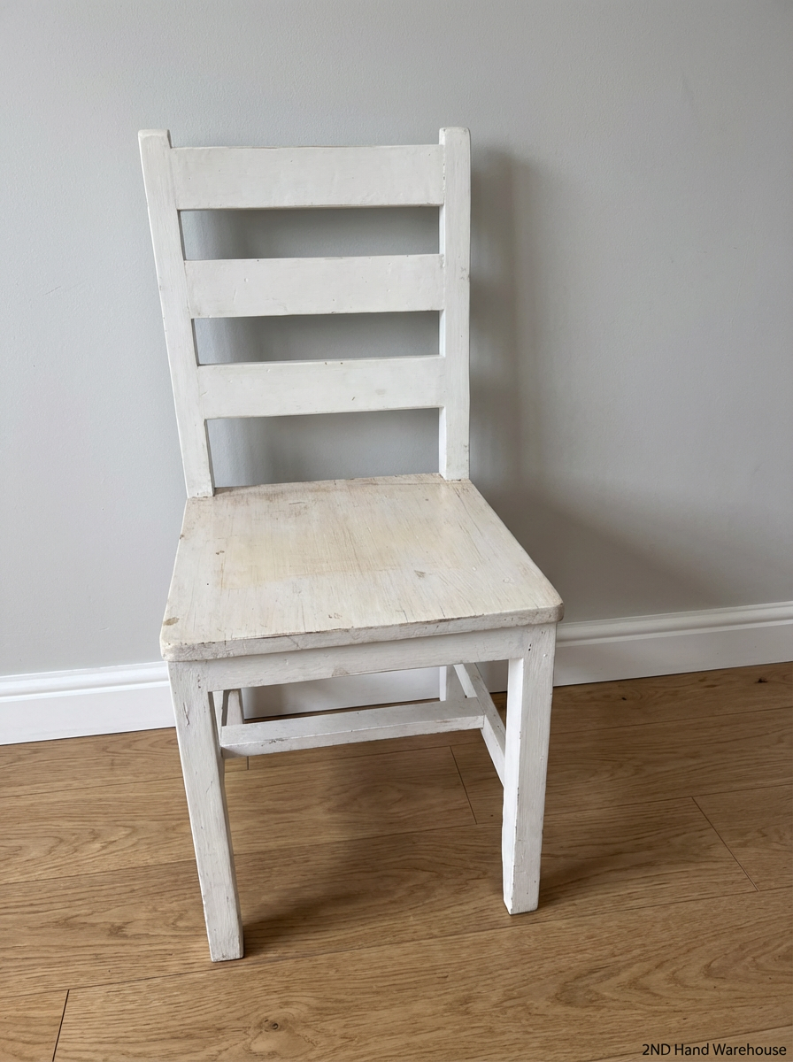 Classic Rustic White Slatted Dining Chair - 2ndhandwarehouse.com
