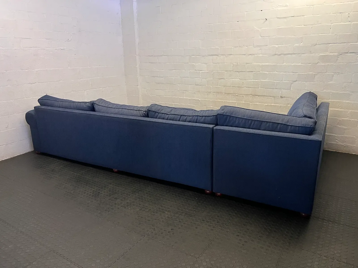 8-Seater Blue Sectional Corner Couch with Matching Ottoman - 2ndhandwarehouse.com