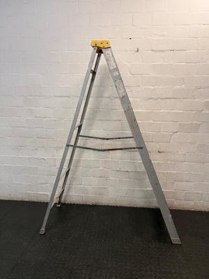 8-Step Aluminium A-Frame Ladder