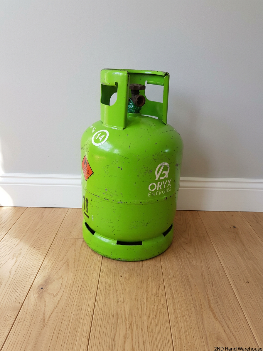 9kg Oryx Green LPG Gas Cylinder — Fair Condition with Surface Wear