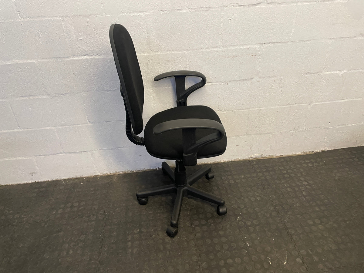 Black Mid Back Typist Chair with arms