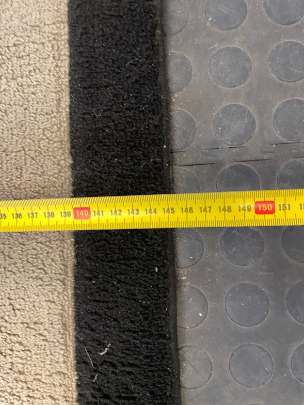 Glowbal Brown & Cream Carpet 145cm X 224cm - PRICE DROP