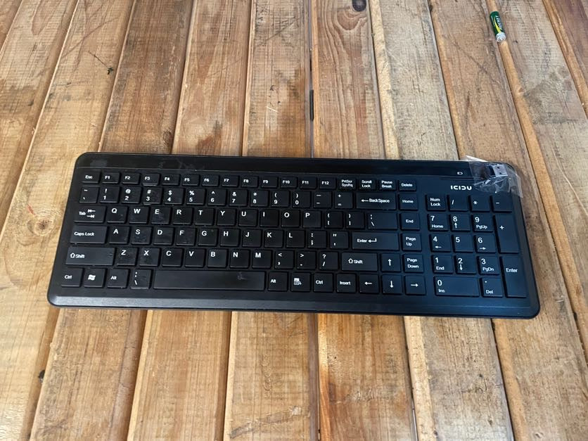 Icidu Wireless Keyboard - 2ndhandwarehouse.com