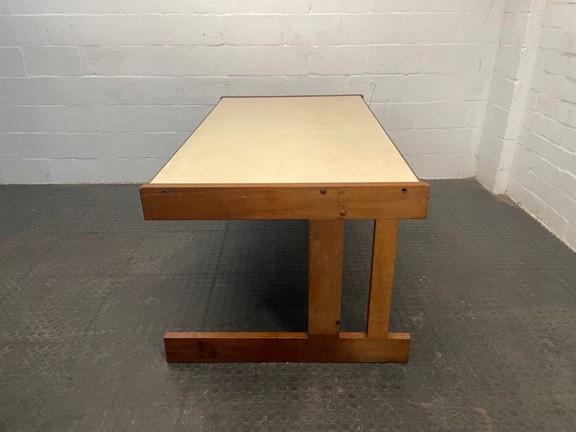 Cream Top Simple Office Desk