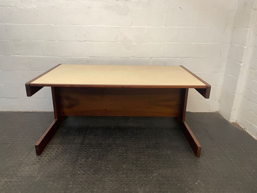 Cream Top Simple Office Desk