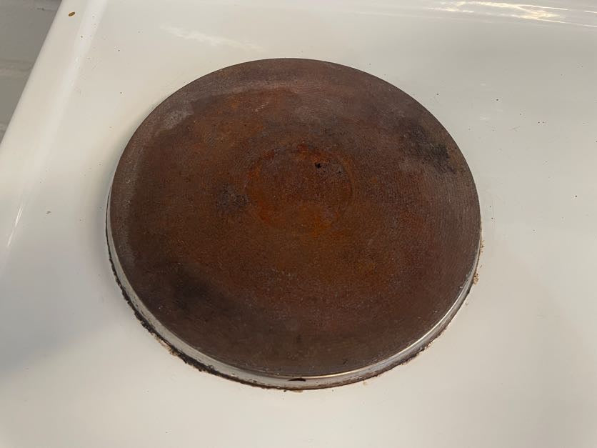 Univa 4 Plate Stove (Rusted Plates)