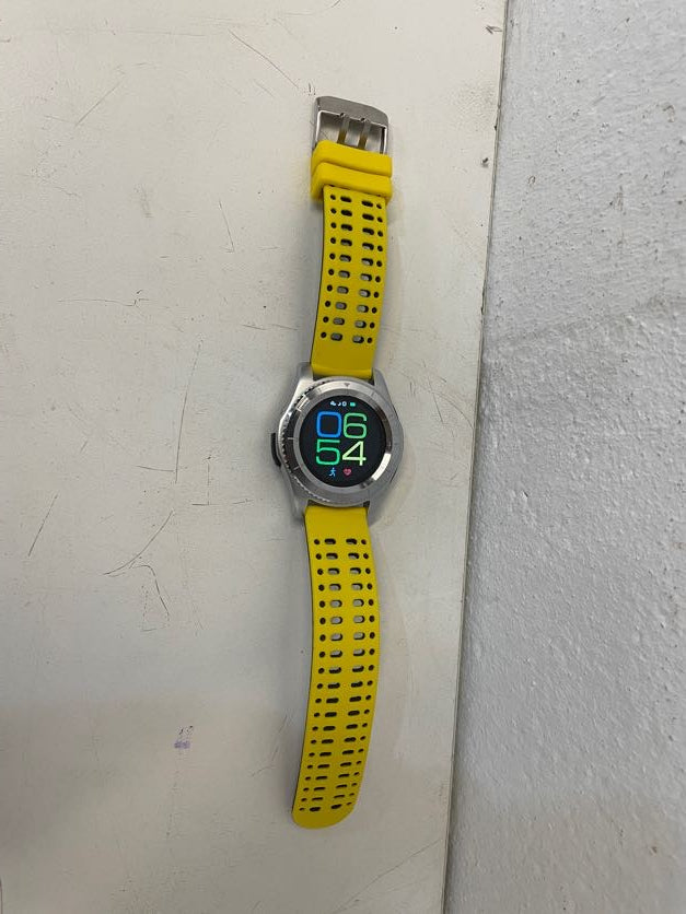 Nevenoe Smart Wear Watch (Sim Slot)