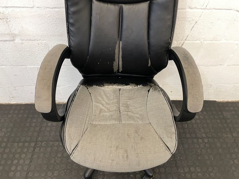 Black Ripped Seat Office Chair On Wheels - REDUCED