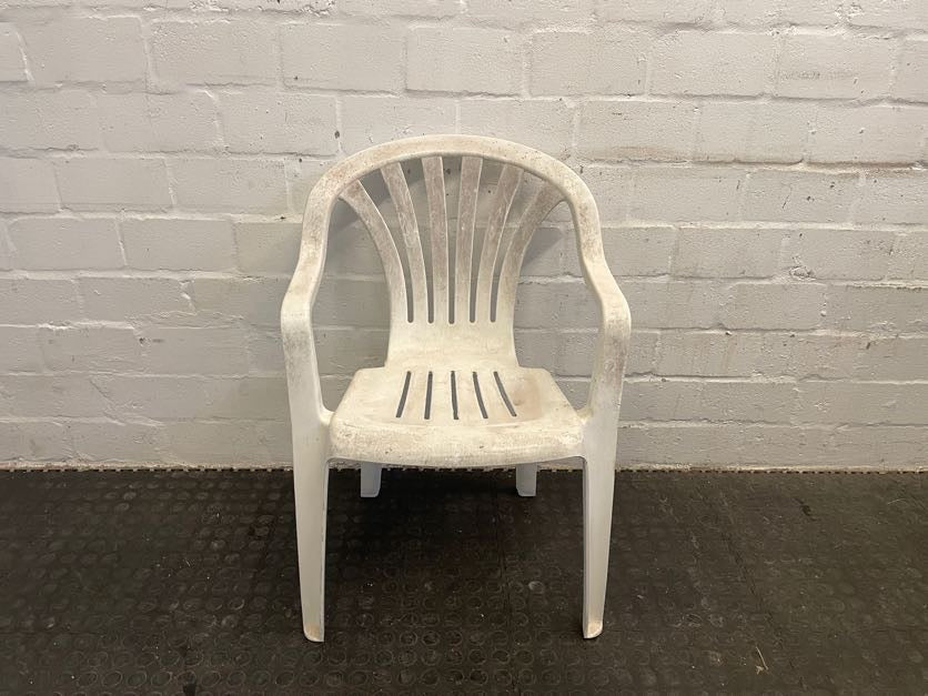 White Plastic Chair (Needs TLC)