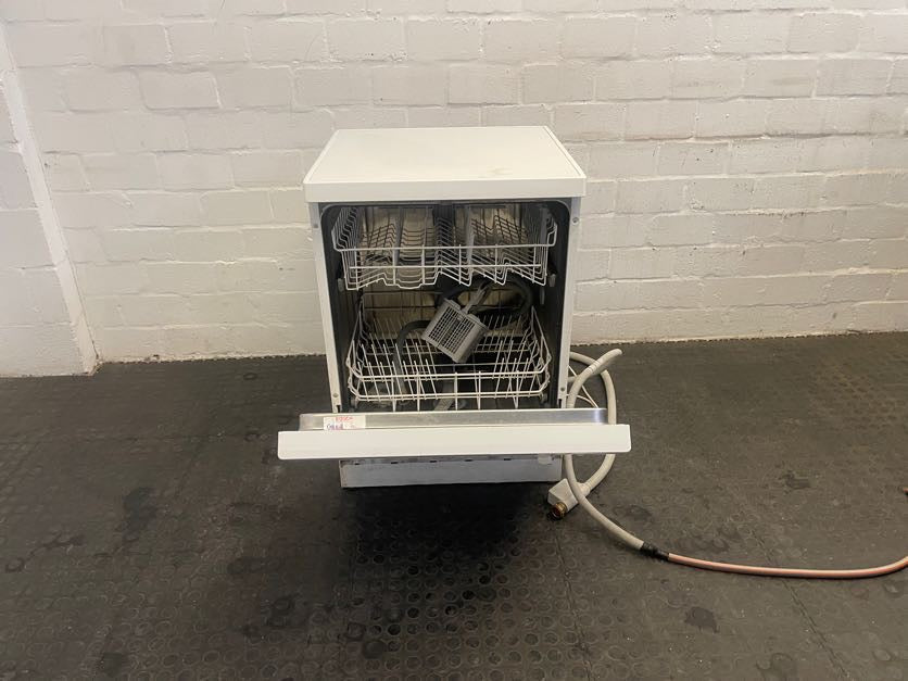 Bosch Dishwasher (Dent on the Side)