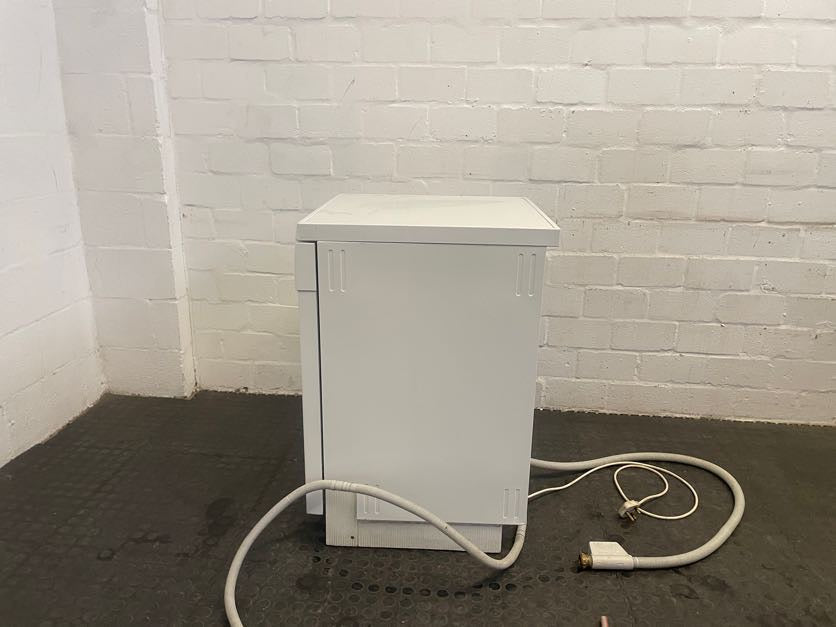 Bosch Dishwasher (Dent on the Side)