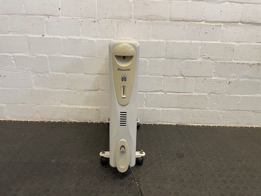 Pineware 12 Fin Oil Heater 2000w - PRICE DROP