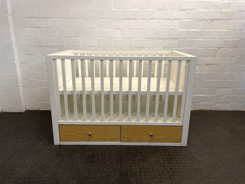Neat White Cot with Storage Wood Drawers