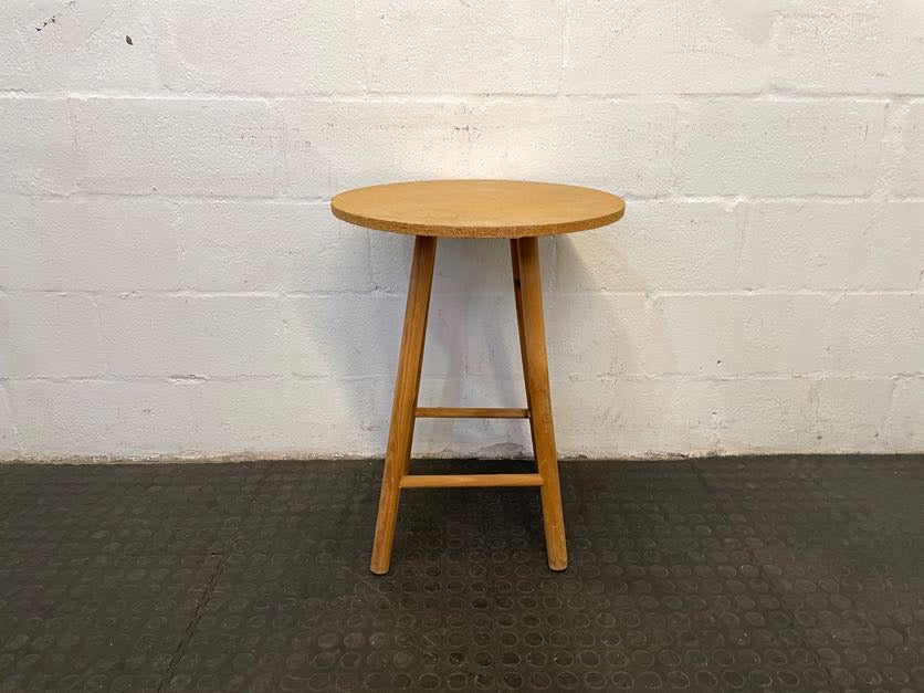 Round Side Table - PRICE DROP - 2ndhandwarehouse.com