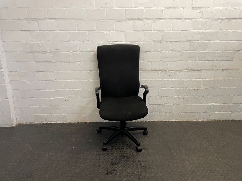 Black Highback Office Chair with Arms
