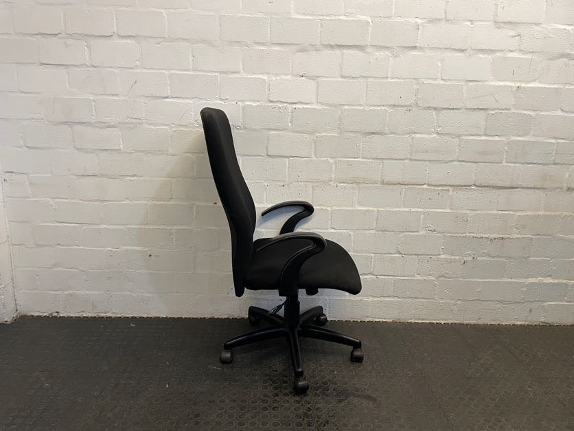 Black Highback Office Chair with Arms