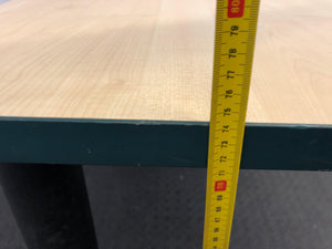 Light Curved Desk (1.35m x 0.8m)