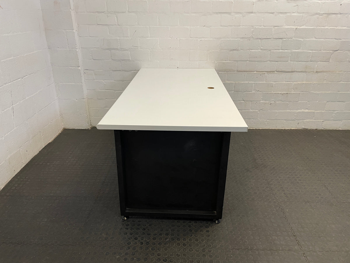 Whiteboard Desk (with Front Cover)