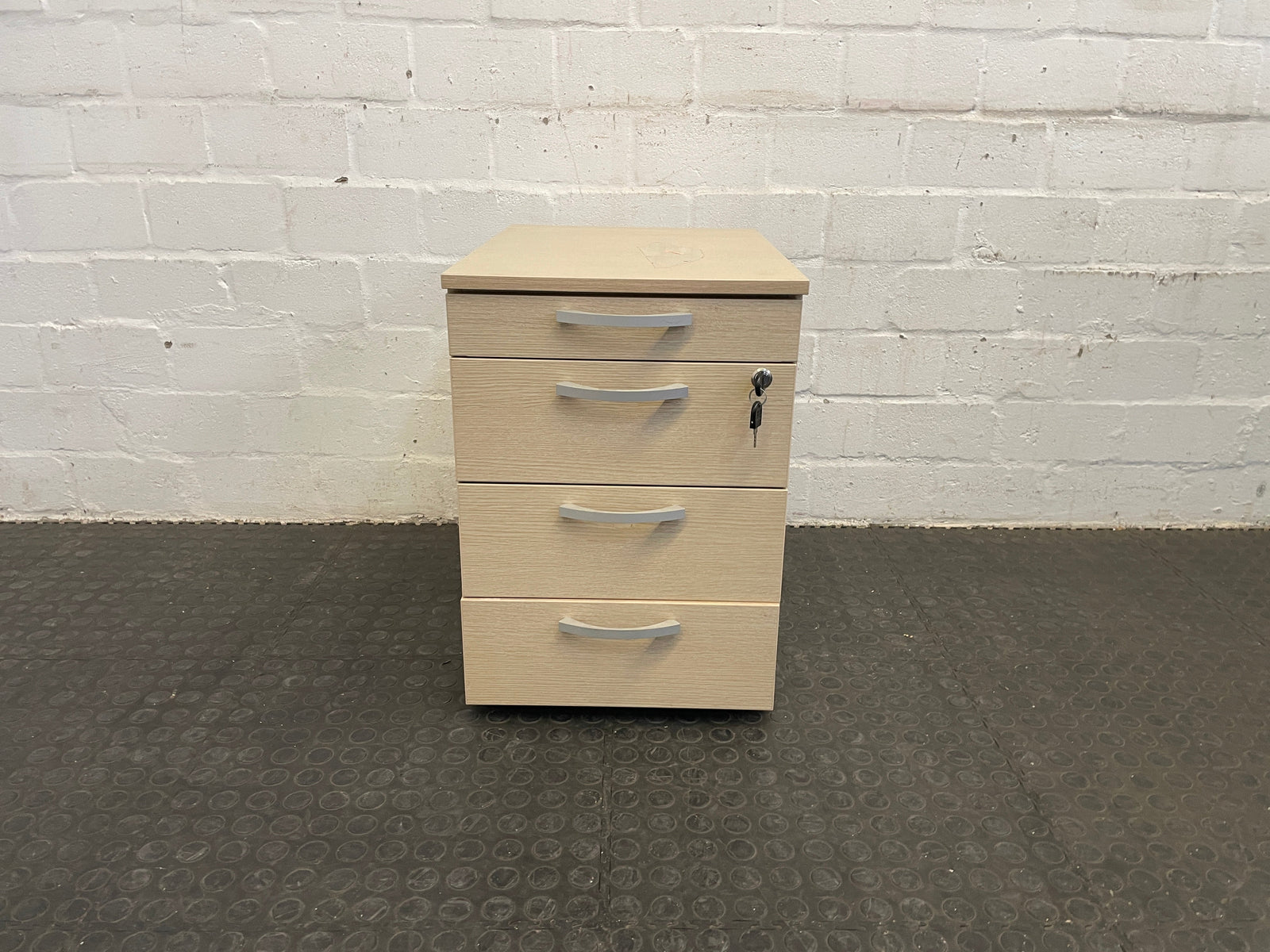 Light Wood Print Four Drawer Credenza - PRICE DROP - 2ndhandwarehouse.com