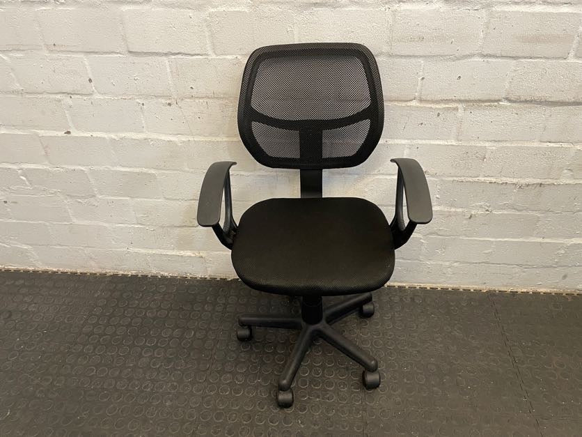 Mesh Back Office Chair with Arms