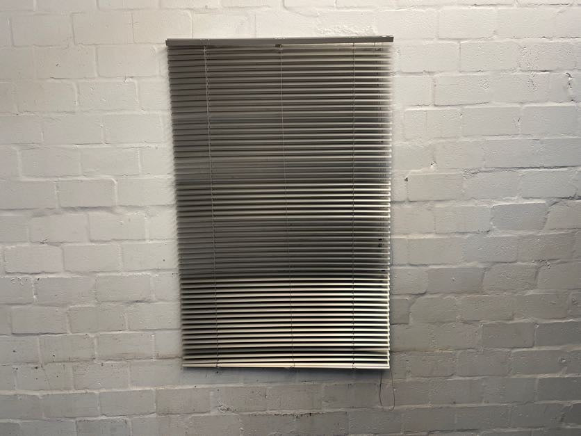 Medium Aluminum Blind 86cm