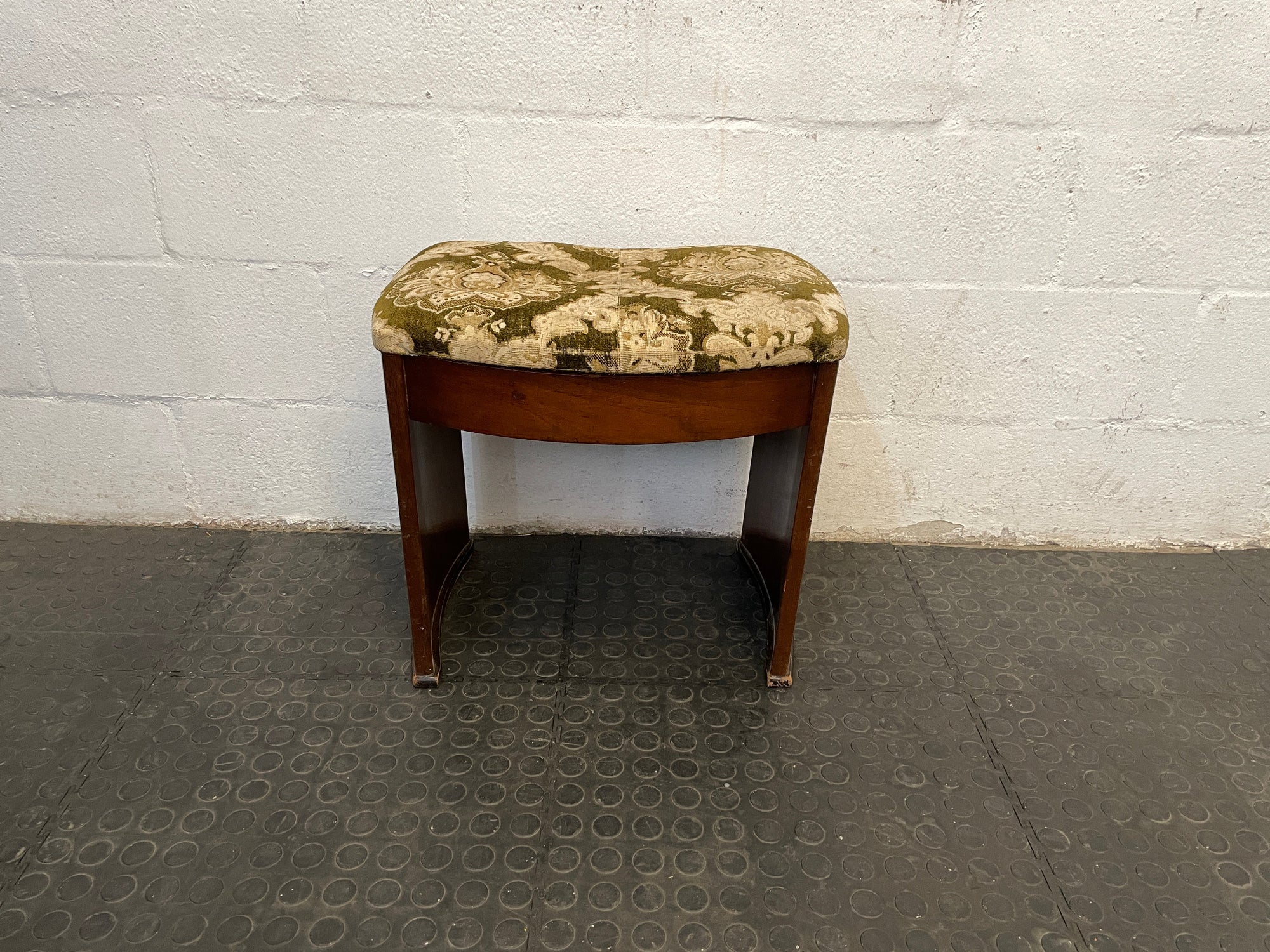 Olive & Beige Cushioned Dressing Table Chair