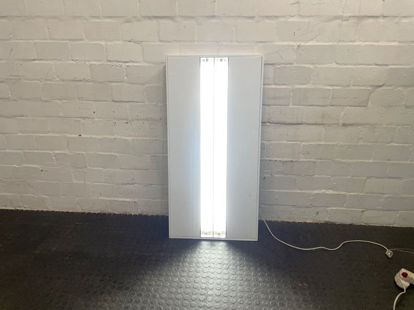 White Ceiling Light 120 x 60cm