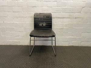 Black Leather Ribbed Visitors Chair (Peeling Of Leather) - PRICE DROP