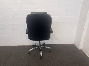 Black Padded Office Armchair on wheels (Peeling Pleather)