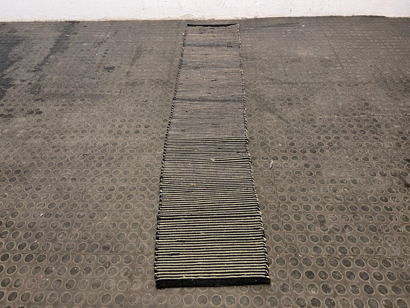 Black and Cream Table Runner 180cm x 37cm