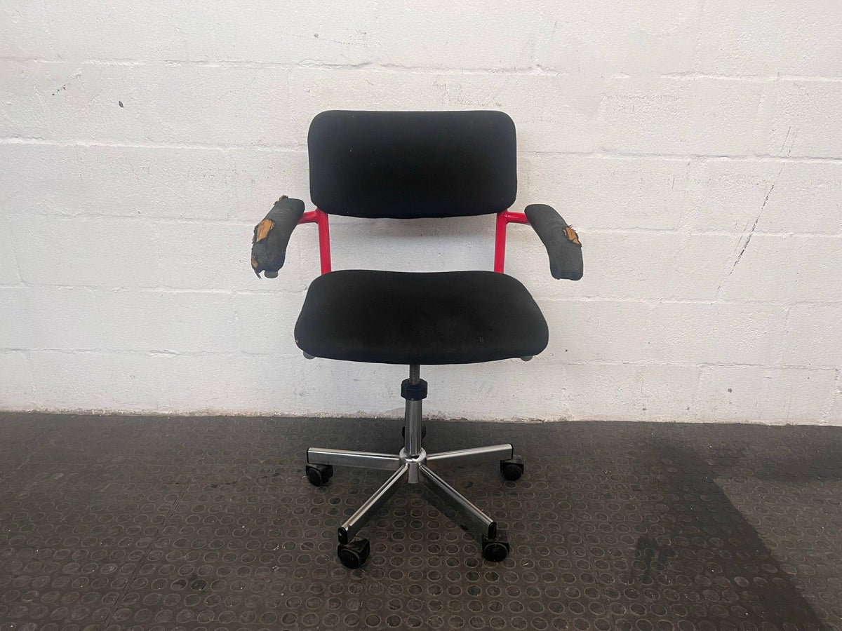 Black Mid-Back Office Chair with Red Frame (Damaged Arm Rests)