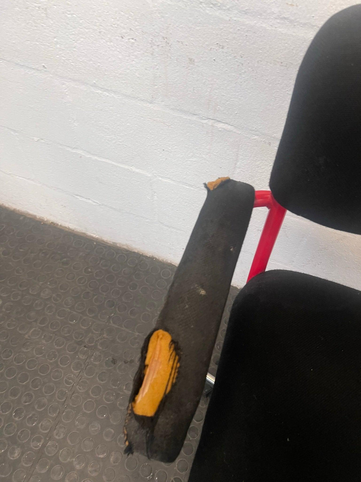Black Mid-Back Office Chair with Red Frame (Damaged Arm Rests)