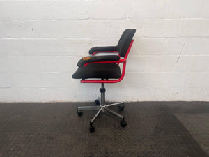Black Mid-Back Office Chair with Red Frame (Damaged Arm Rests)