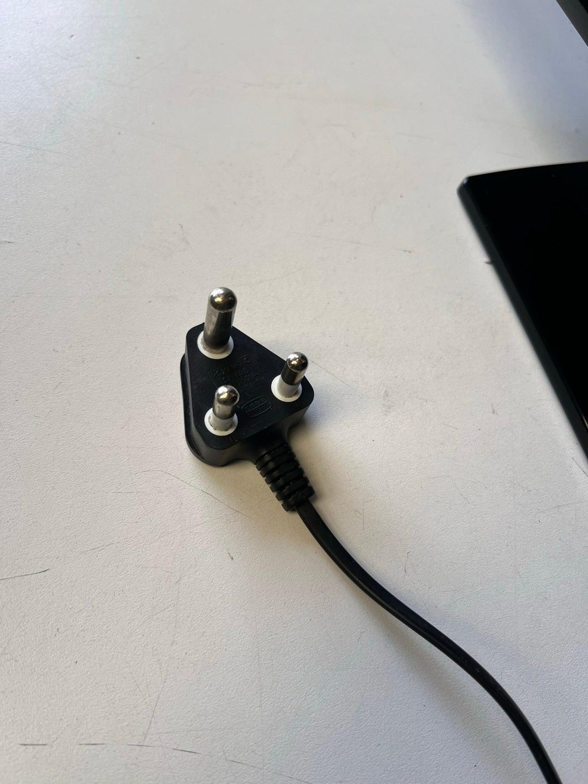 Samsung 32" LED TV (UA32FH4003E) - PRICE DROP