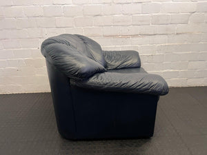 Black Pleather 1 Seater Couch (Damage & Peeling of Pleather) - REDUCED