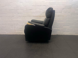 Black Leather 1 Seater Recliner (Damage to Armrests)