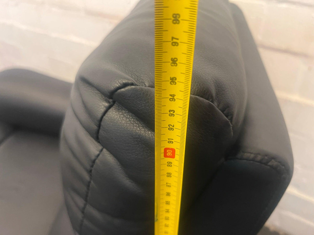 Black Leather 1 Seater Recliner (Damage to Armrests)