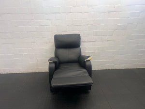 Black Leather 1 Seater Recliner (Damage to Armrests)