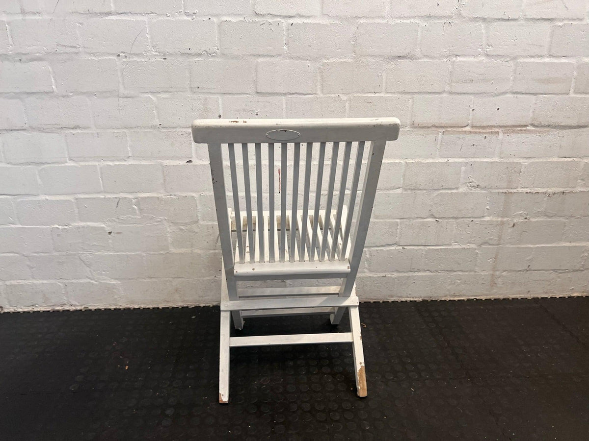White Slated Patio Chair (Some Chipping)