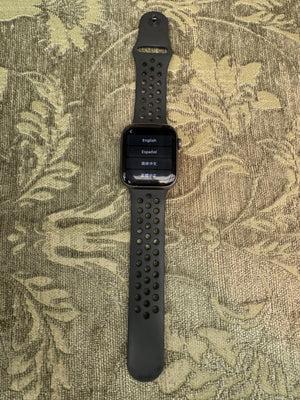 Apple Watch Series 5 44mm Nike Band