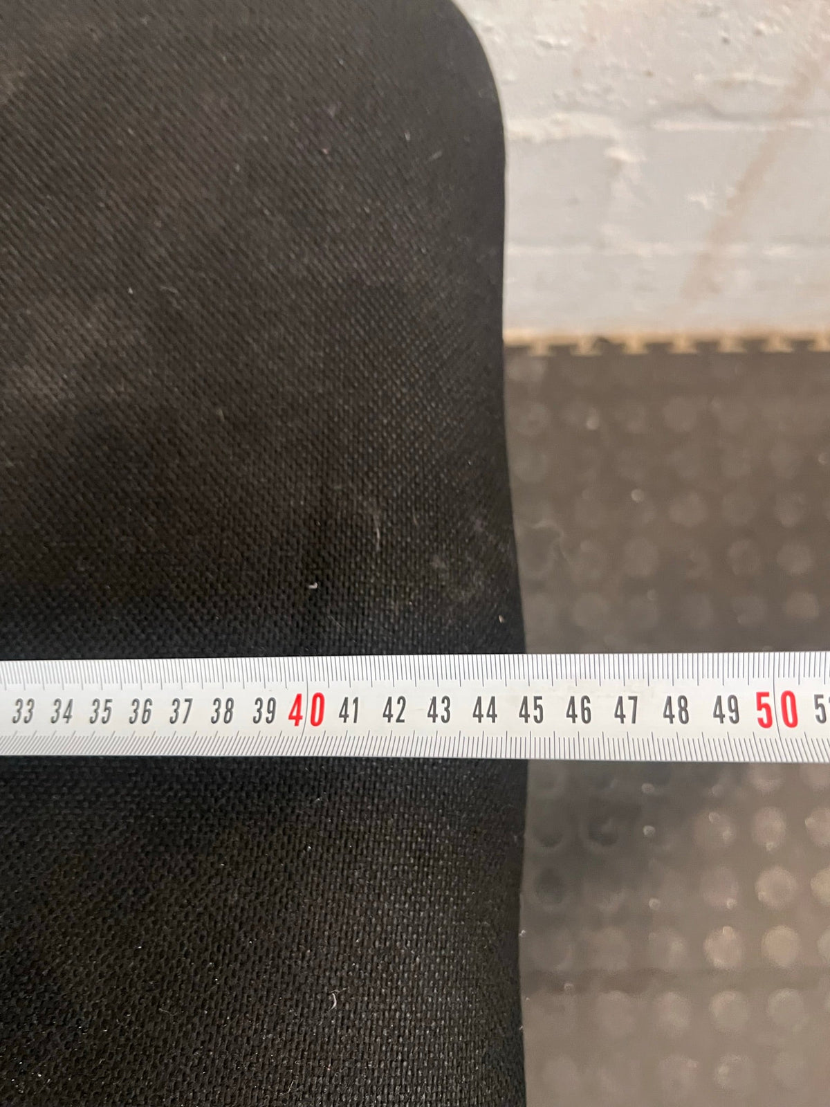 Black Mesh-Back Visitors Chair