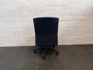 Black and Red Office Chair On Wheels (Hydraulics Not Working & No Arm Rests) - REDUCED