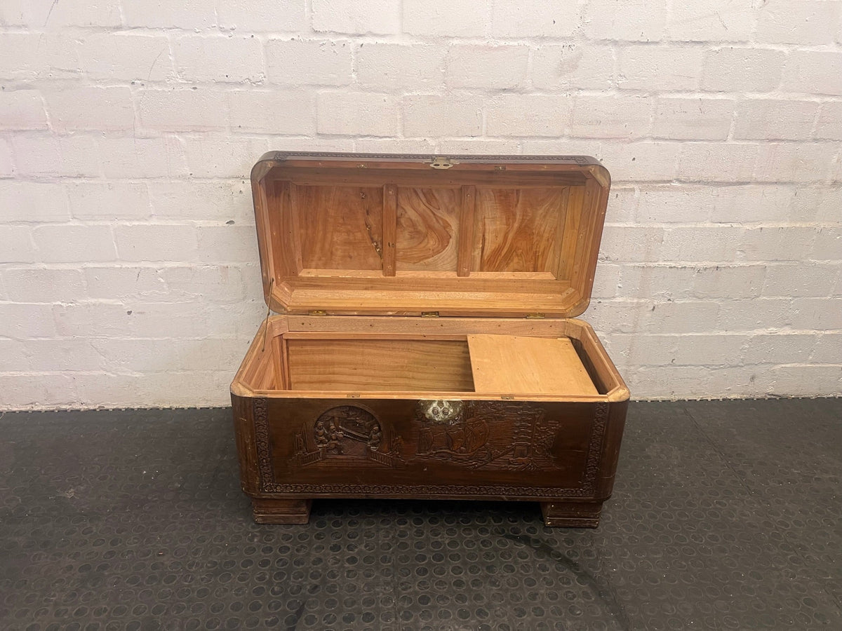 Ceder Wood Antique Chest