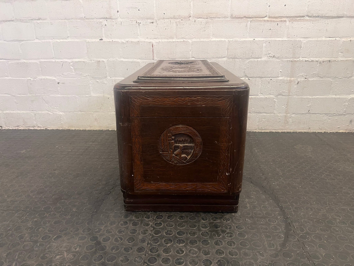 Ceder Wood Antique Chest