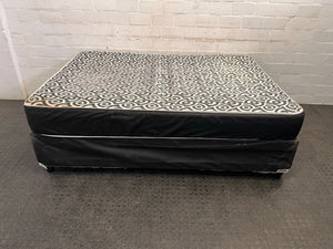 Black and White Patterned Double Bed